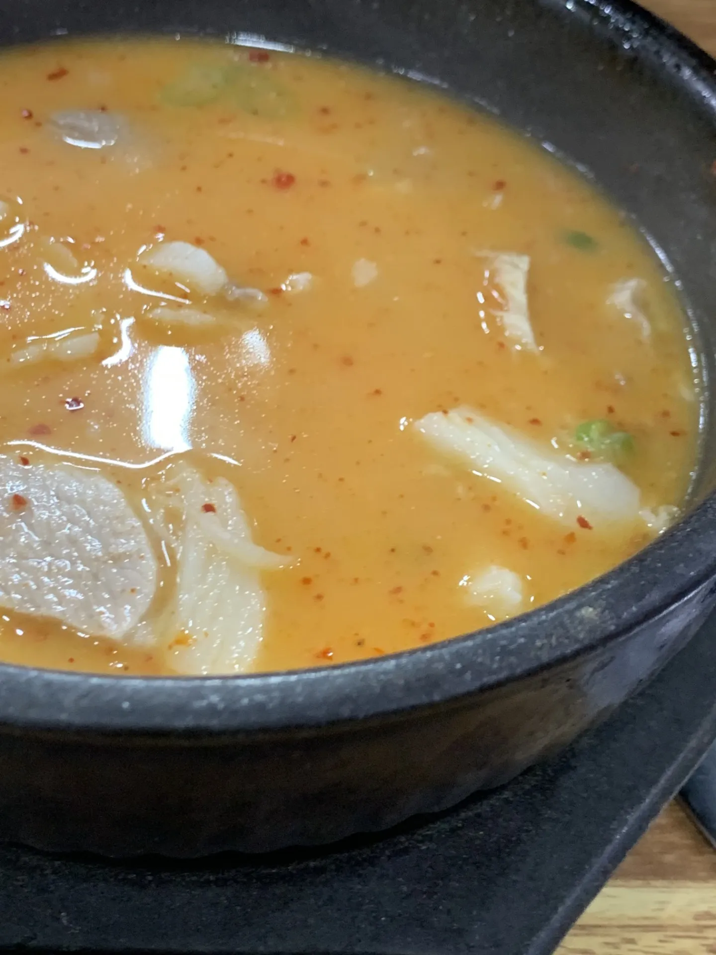 Ildeung Gamasot Dwaeji Gukbap (Nampo)の写真1