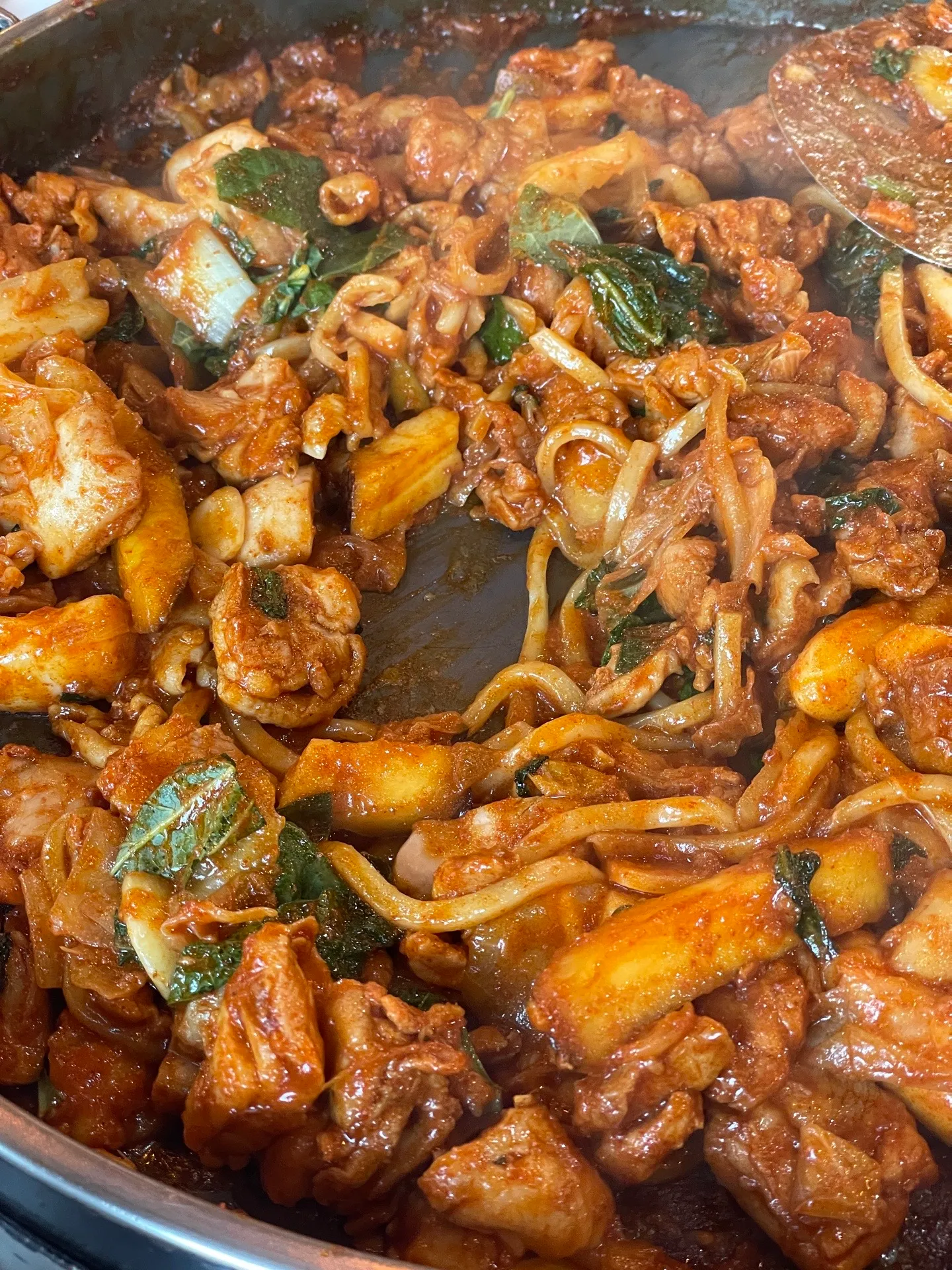 Cheongpyeong Hoban Dakgalbi Makguksu(Cheongpyeong Main Store)の写真1