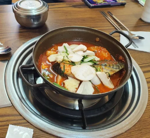 Tamnaneun Godeungeo photo 2