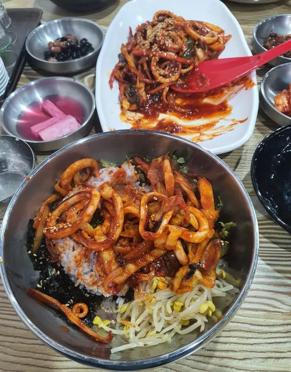 통영해물뚝배기(장기점) 사진 4