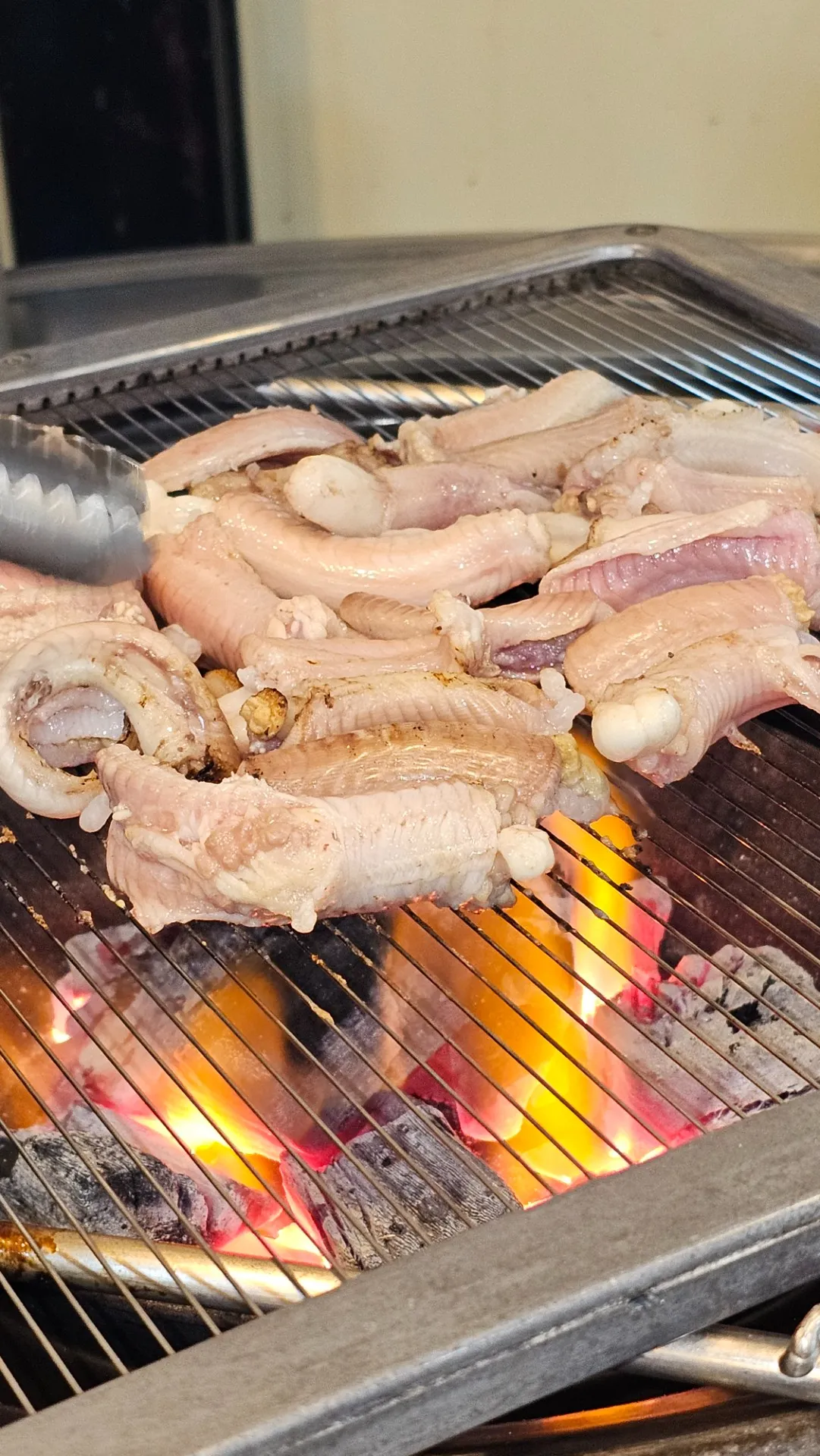 Yeongrangsan Kkomjangeo Charcoal Grill photo 2