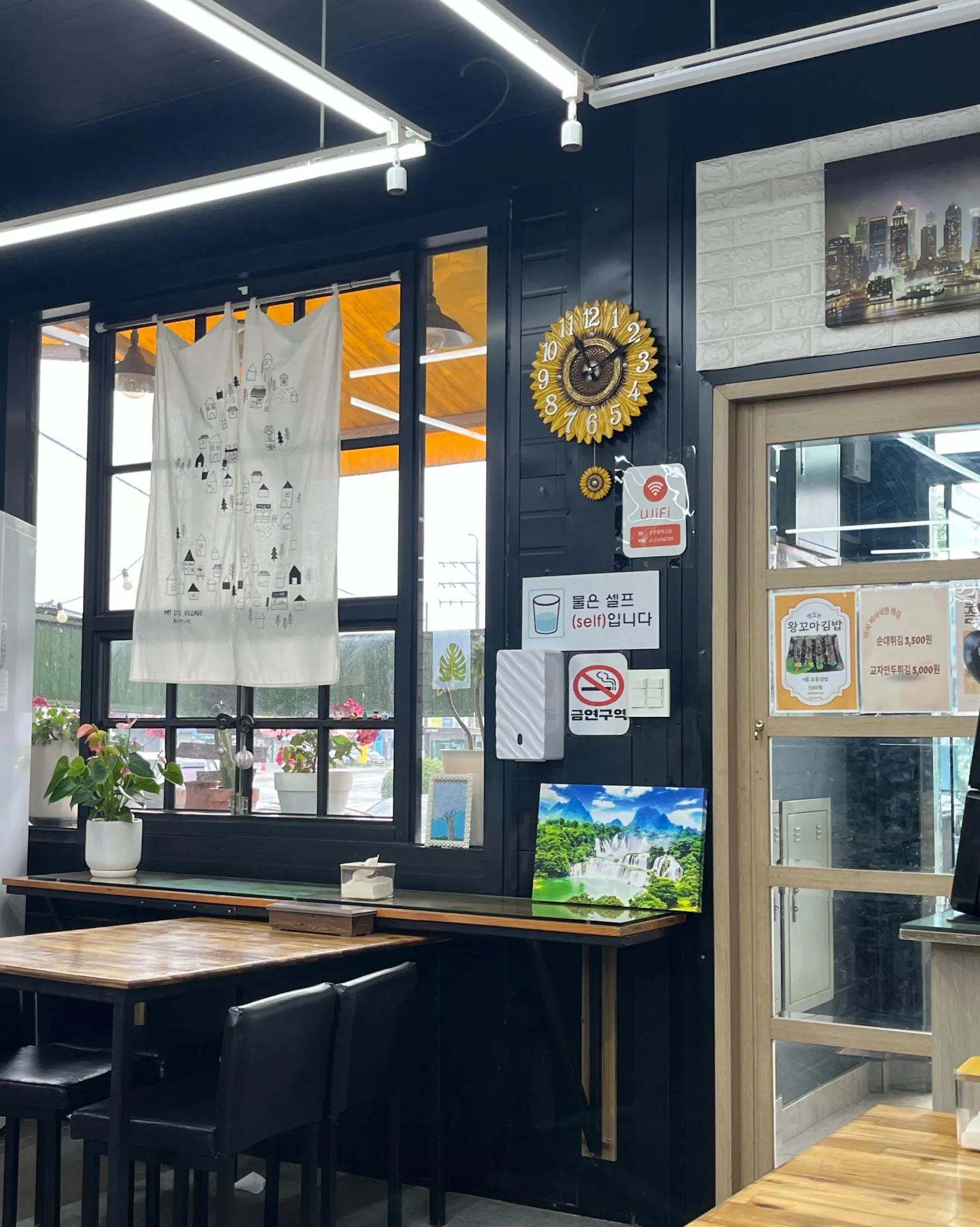 Gwangpan Palttuk Gimbap Gimnyujeong Station Branchの写真3