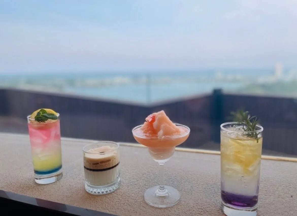 Starbucks Yeongrangho Resort photo 3